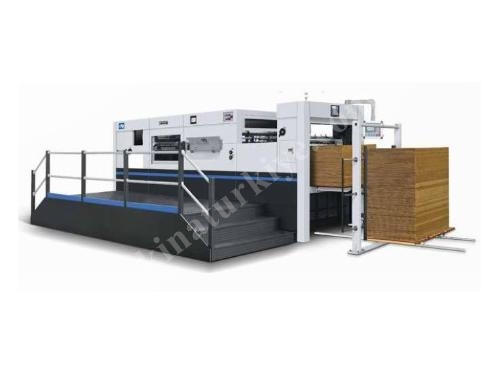 1300X940 mm 5000 Sheets/Hour Sheet Cutting Machine with Sorting