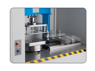 Cnc Yatay Etek Kesme Ve Form Verme Makinası - 3