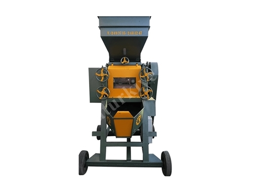 60' piece 4-Pack 300'litre Feed Grinding Machine