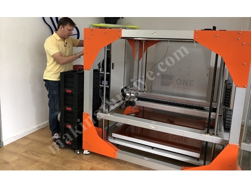 3D-принтер для пластика с большой печатной площадью