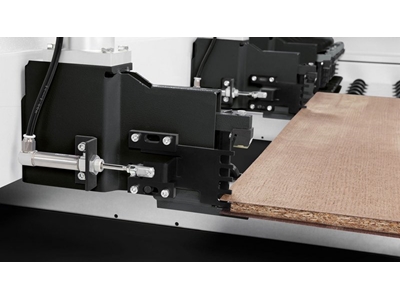 HOMAG SAWTEQ B 200 Panel Ebatlama Makinası - 7