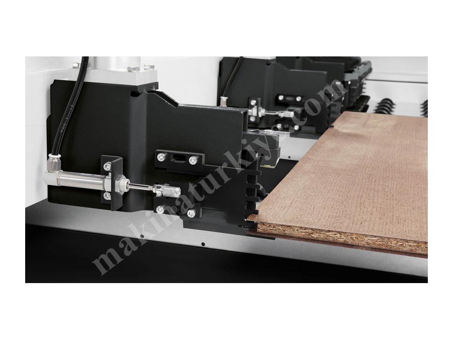 HOMAG SAWTEQ B 200 Panel Ebatlama Makinası