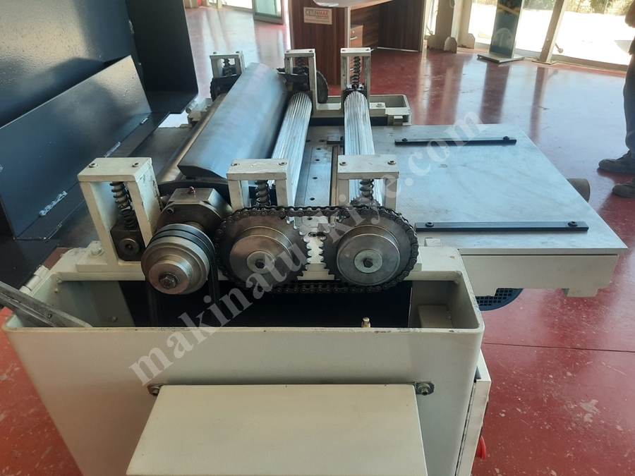 Akar Alt Üst Silmeli Kalınlık Makinası