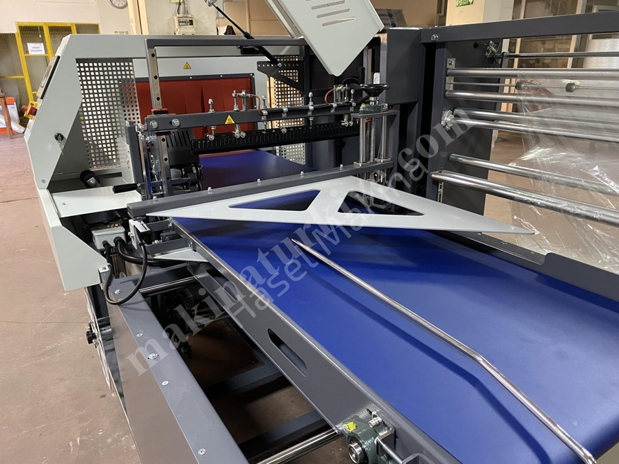 950 Mm Sürekli Kesim Shrink Ambalaj Makinesi