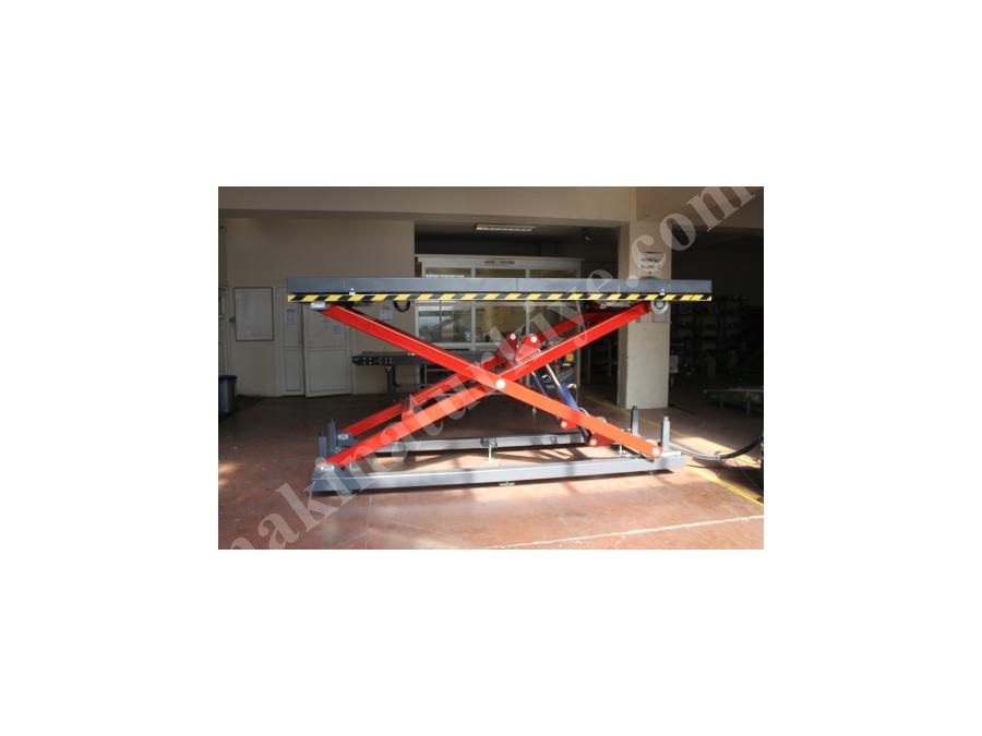 1200 X 3000 Mm Tek Makaslı Endüstriyel Lift Sistemleri