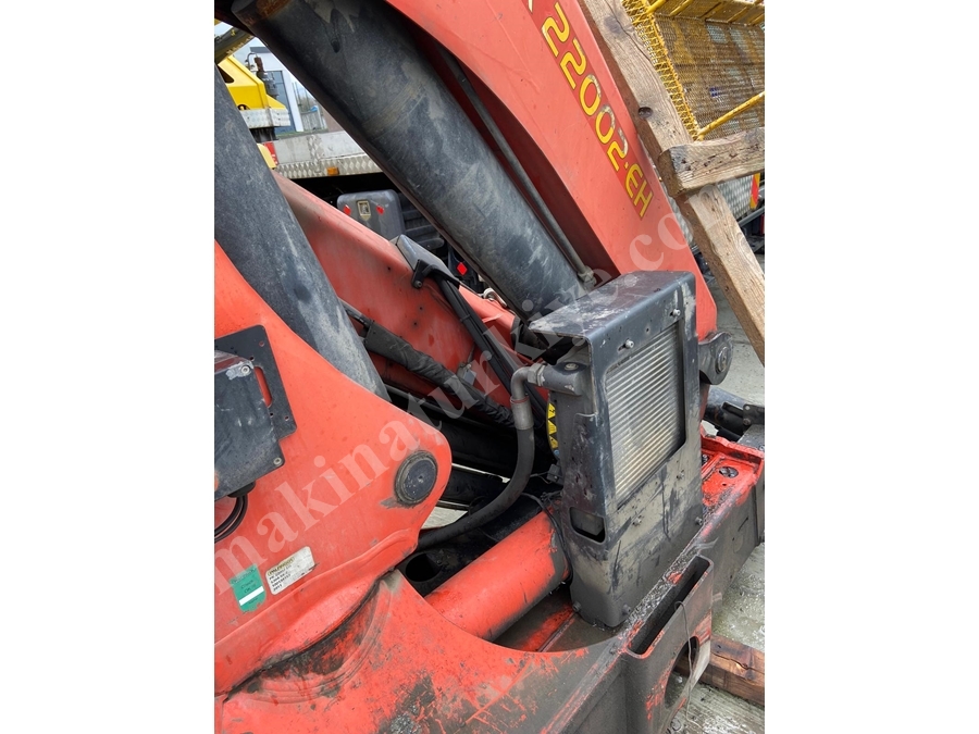 Palfinger 16 Metre - 4450 Kg - 5 Hidrolik Bomlu Mobil Vinç