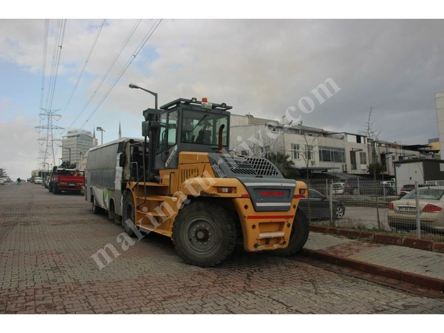 3.5 Metre 16 Ton Asansörlü Dizel Forklift