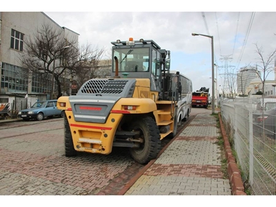 3.5 Metre 16 Ton Asansörlü Dizel Forklift - 1