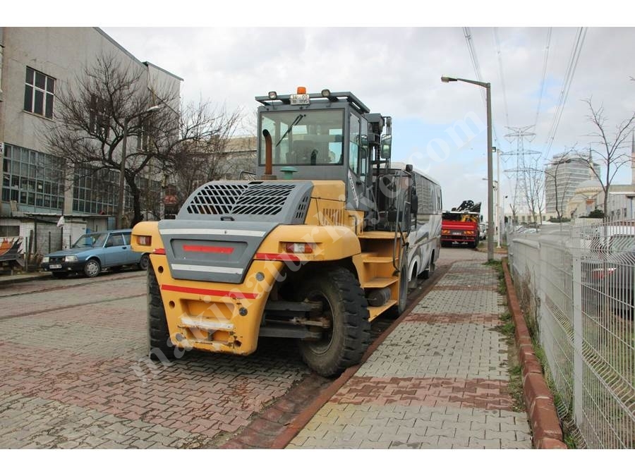 3.5 Metre 16 Ton Asansörlü Dizel Forklift