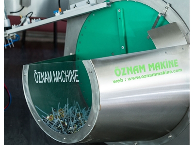70 Adet/Dakika Otomatik Valf Atma Aerosol Dolum Makinası
 - 2