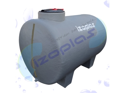 2 Tonnen Horizontaler Polyester-Wassertank - 2