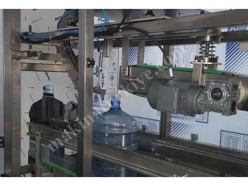 3000 Flaschen/Stunde Kappe-Versiegelungsmaschine für Flaschenwasser