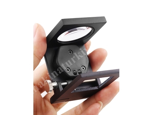 Fabric Loop Foldable Illuminated Magnifying Glass Lens