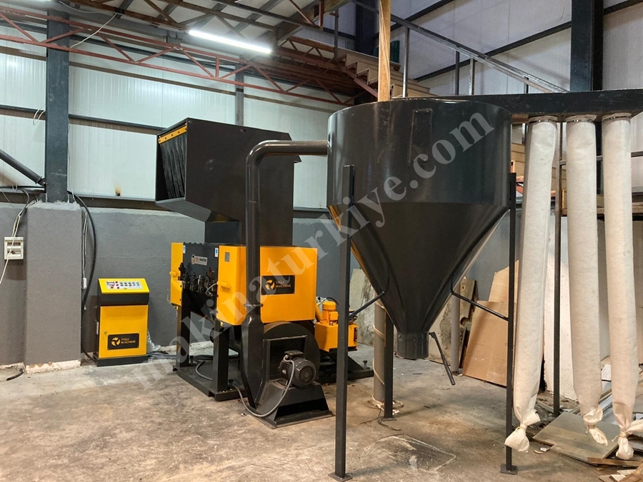 1500 - 2000 Kg Plastik Kırma Makinası