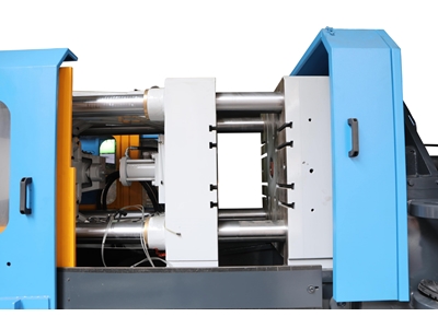 15 Tons Hot Chamber Metal Injection Molding Machine - 6