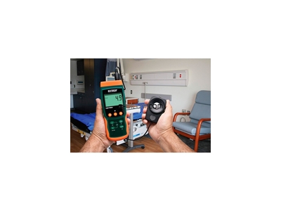 Extech SDL400 Işık Şiddeti Ölçer Datalogger - 1