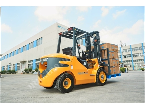 3 Ton 4,7 Metre 3 Kademeli Dizel Forklift