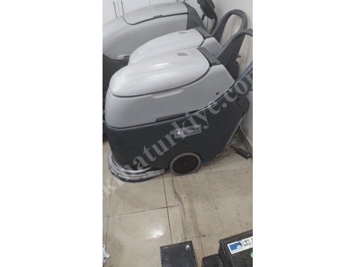 Nilfisk SC 450 Kiralık Zemin Temizleme Makinası 