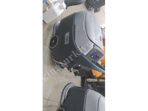 Nilfisk SC 450 Kiralık Zemin Temizleme Makinası 