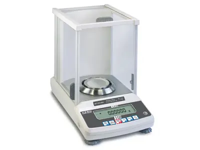 Лабораторные полумикро весы (с точностью 0,01 мг) весом 101 г
