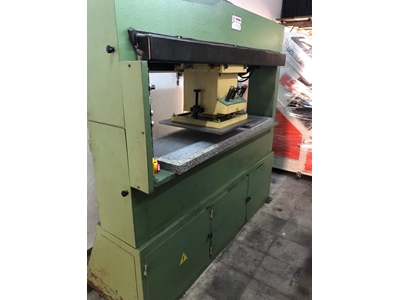 Eser Gezer Head Machine - 1