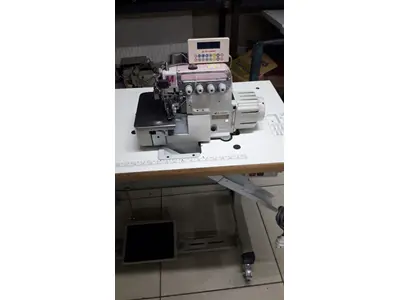 Machine à coudre surjeteuse automatique complète M900