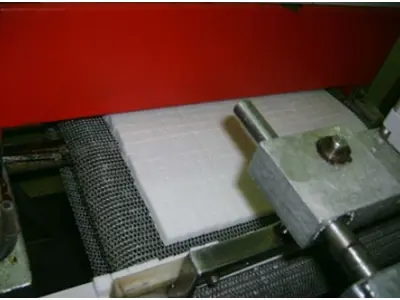 7000-8000 Kg / Day Semi-Automatic Cube Sugar Machine