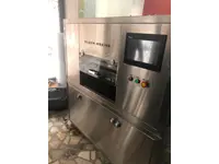 Машина для приготовления водяных пирожков, производительностью 100 лотков/час