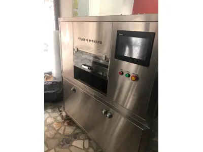 100 Tepsi / Saat Kapasite Su Böreği Makinası