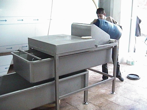 Electronic Hanging-Type Scale for Milk Weighing