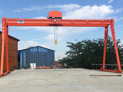 15 Ton Portal Crane - 1