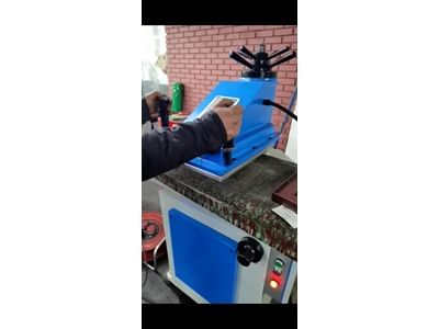Presse de découpe à tête rotative guillotine  - 5