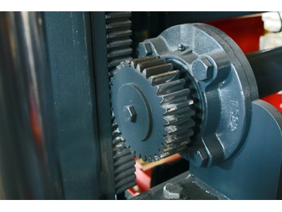 In Press / 18-42 Pieces Concrete Paver And Block Making Machine - 3
