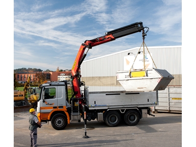 6100 Kg (25.3 Mt.) Araç Üstü Katlanır Bomlu Mobil Vinç - 2