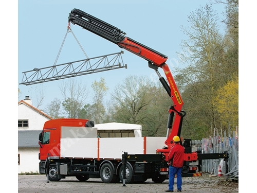 8900 Kg (27.2 M) Truck Mounted Folding Boom Mobile Crane