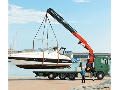 Grue mobile à flèche pliable sur camion, 23 tonnes (15,8 mt) - 1
