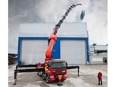 40 Ton (47.9 Mt.) Truck-Mounted Folding Boom Mobile Crane