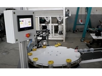 Machine de fermeture de capuchon en plastique contrôlée par PLC - 0