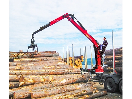 3720 kg (9,7 t) Holzbeladekran für Mobilkrane
