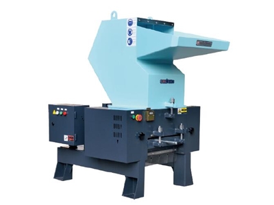 Plastic Crushing Machine with 100-150 Kg/H Capacity - 1