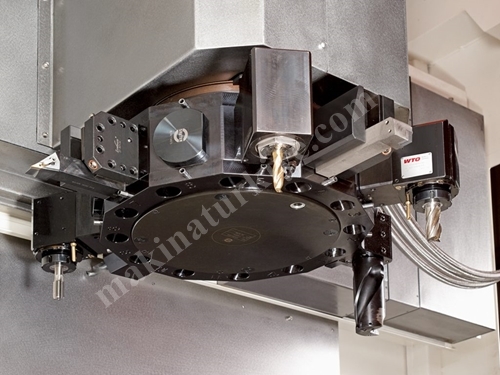 760 Mm Cnc Torna Tezgahı