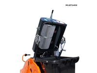 Hand-Controlled Electric Road Sweeper - 4