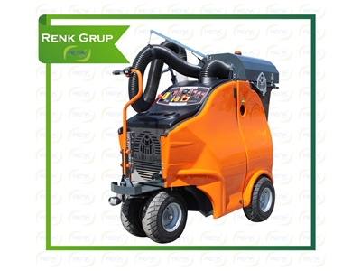 240 Lt Garbage Capacity Gasoline Road Sweeper - 9