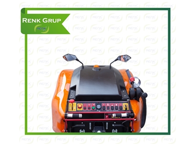 220 Lt Petrol Vacuum Road Sweeper with Garbage Capacity - 2