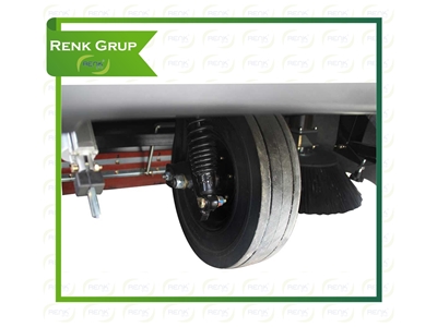 180 Lt Çöp Kapasiteli Elektrikli Yol Süpürme Aracı - 1