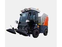 500 Lt Garbage Capacity Vacuum Road Sweeper - 0