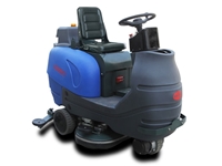 Mn V8 (Parking Lot - Hospital - Mall) Riding Floor Cleaning Machine - 0