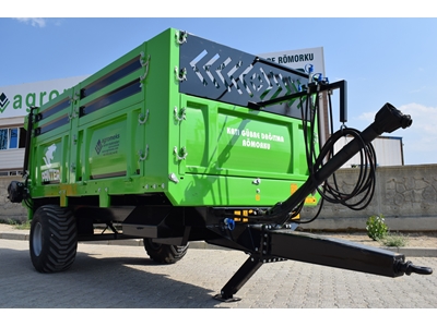 5 m³ Panther Solid Fertilizer Distribution Trailer - 1