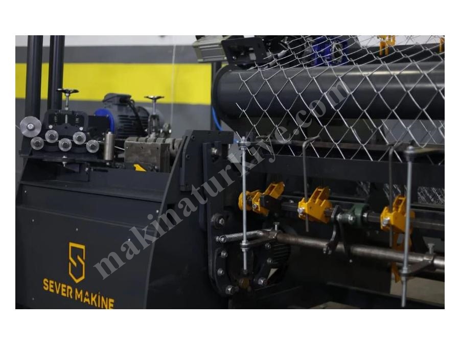 SVR Spider ( 150 m² / Saat ) Tam Otomatik Helezon Tel Örme Makinesi