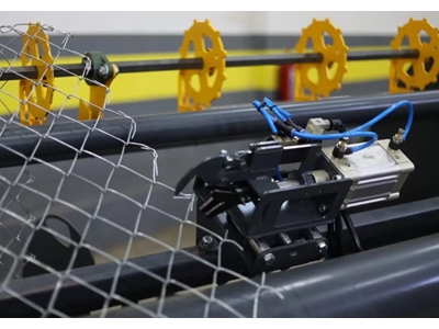 SVR Spider ( 150 m² / Saat ) Tam Otomatik Helezon Tel Örme Makinesi - 3